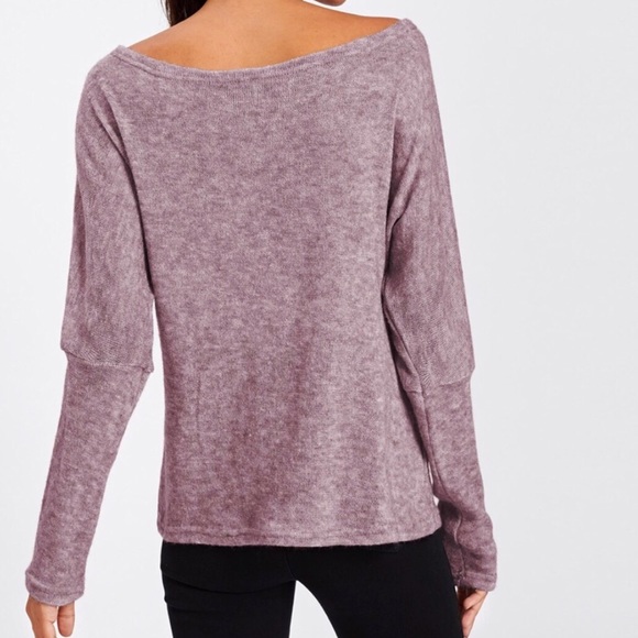 NWOT Off Shoulder Flattering Cute Details Sweater - Picture 2 of 5